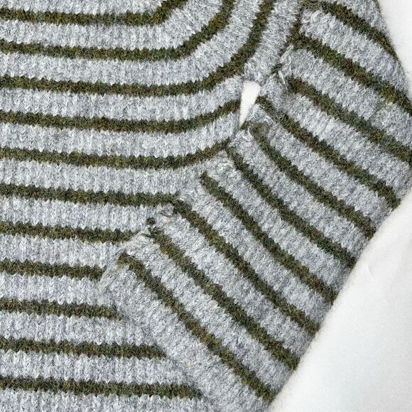 STITCHES + STRIPES Gray Olive Green Fuzzy Stripe Mock Neck Sweater XS - Picture 11 of 16